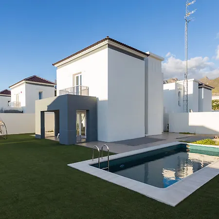 Yucca Villas *